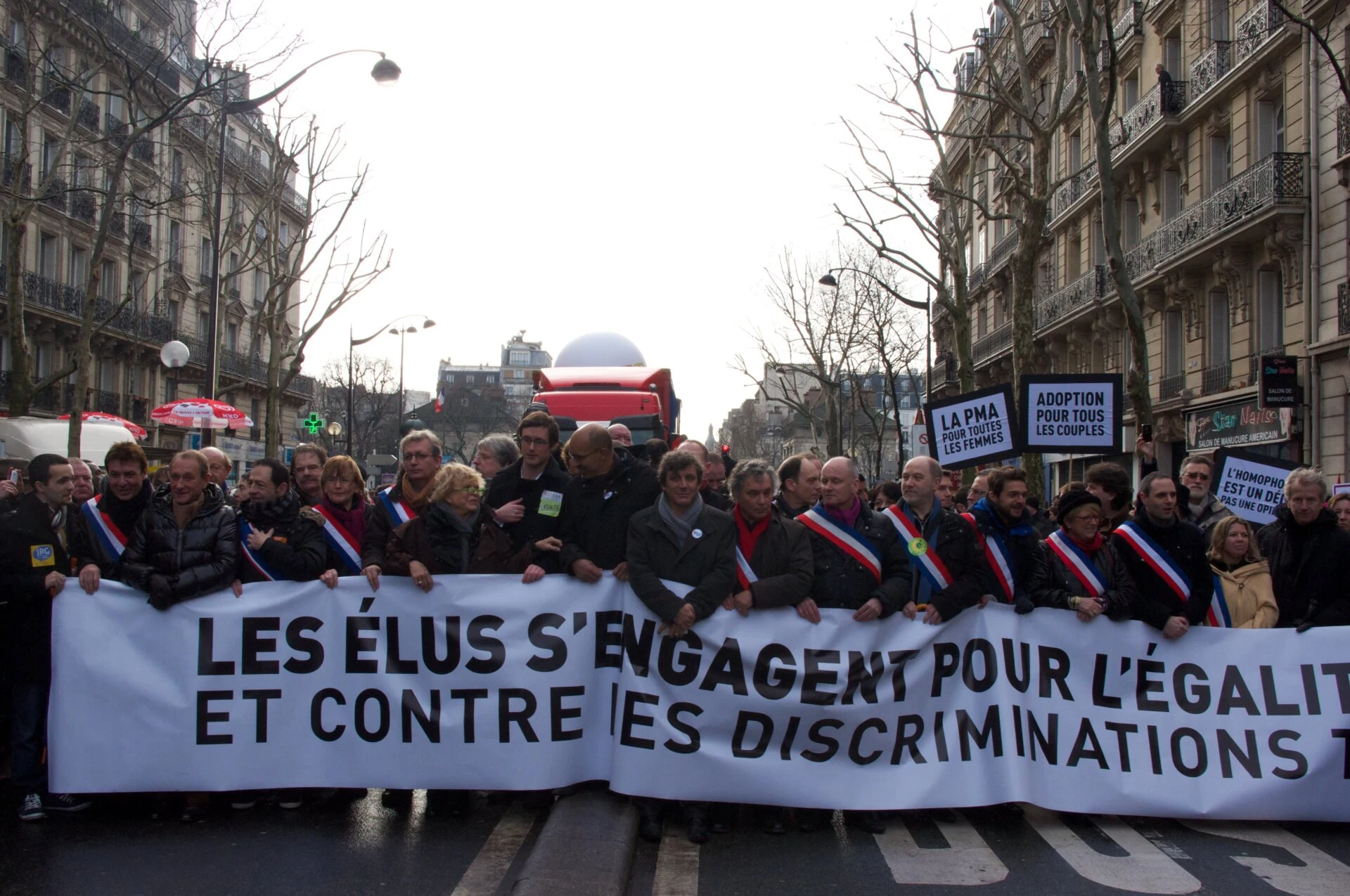 2ème manifestation de soutien au mariage des couples de même sexe